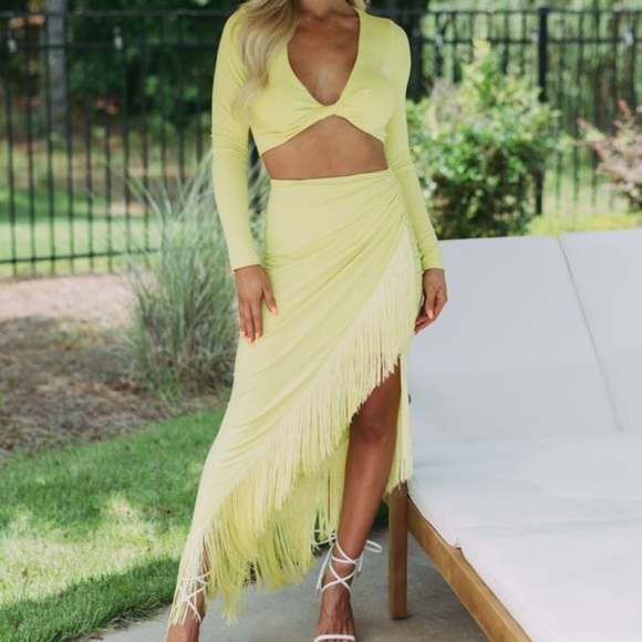 Shop These Three Set - Picture 6 of 6